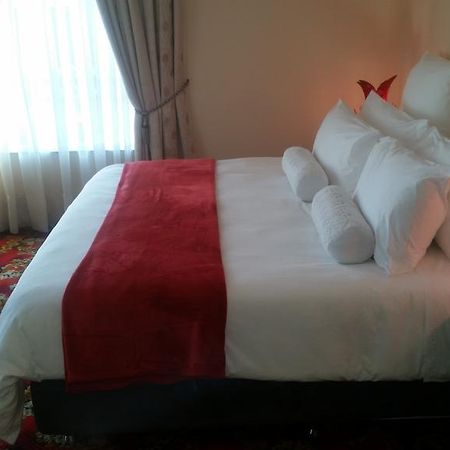 African Phoenix Guest Lodge Johannesburg Ngoại thất bức ảnh