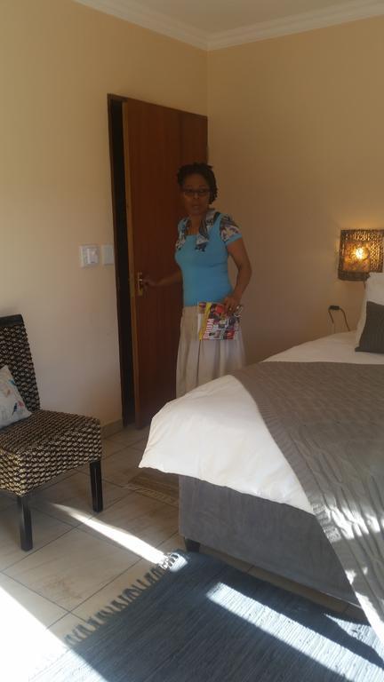 African Phoenix Guest Lodge Johannesburg Ngoại thất bức ảnh